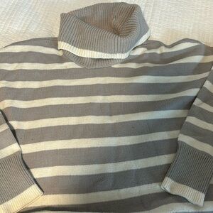 Loft turtle neck sweater